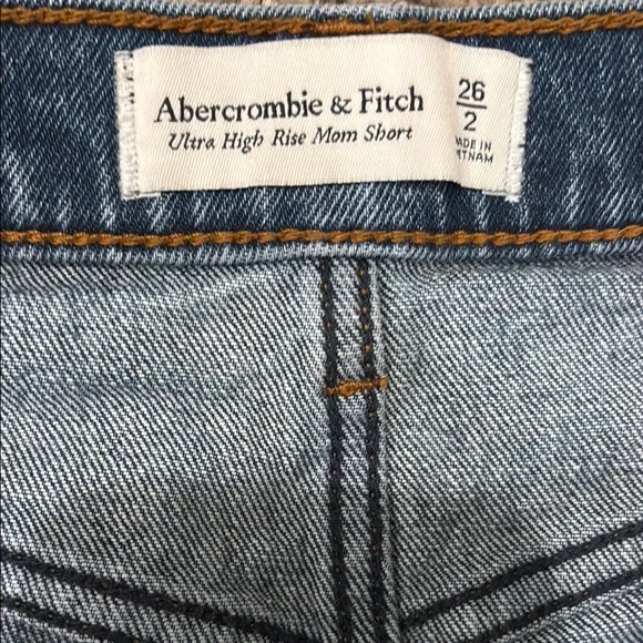 Abercrombie & Fitch Blue Jean Shorts Distressed Style - Picture 2 of 5